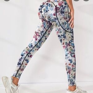 Floral Patterned Leggings with 2 pockets